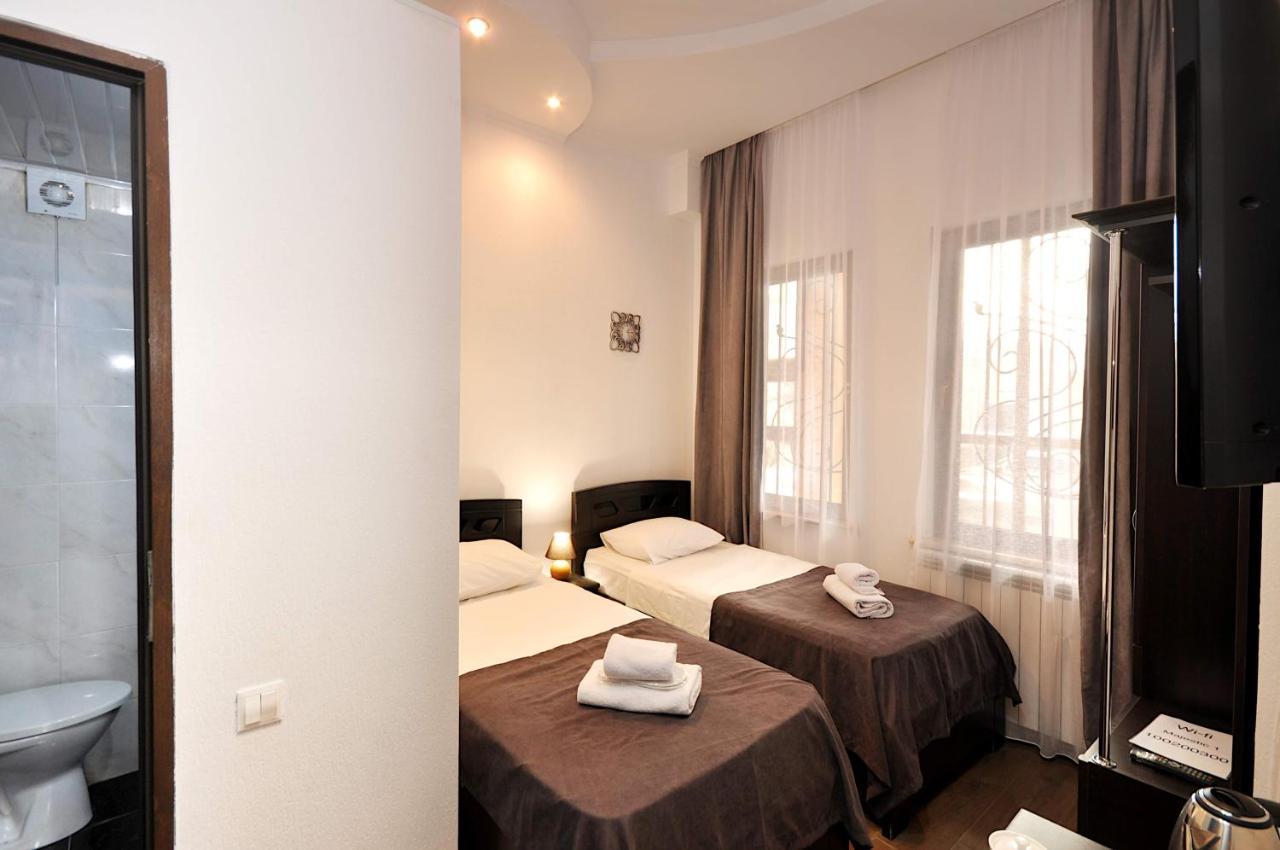 Hotel Majestic Tbilisi ภายนอก รูปภาพ