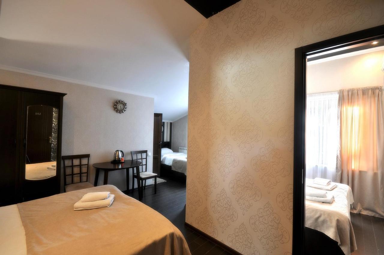 Hotel Majestic Tbilisi ภายนอก รูปภาพ