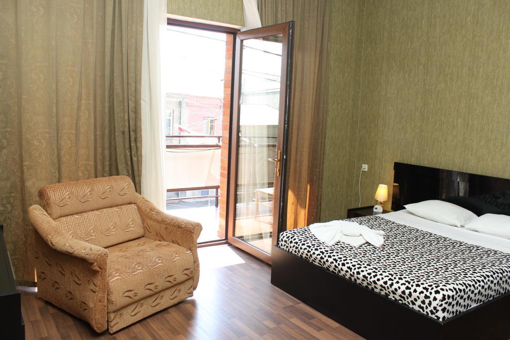 Hotel Majestic Tbilisi ห้อง รูปภาพ