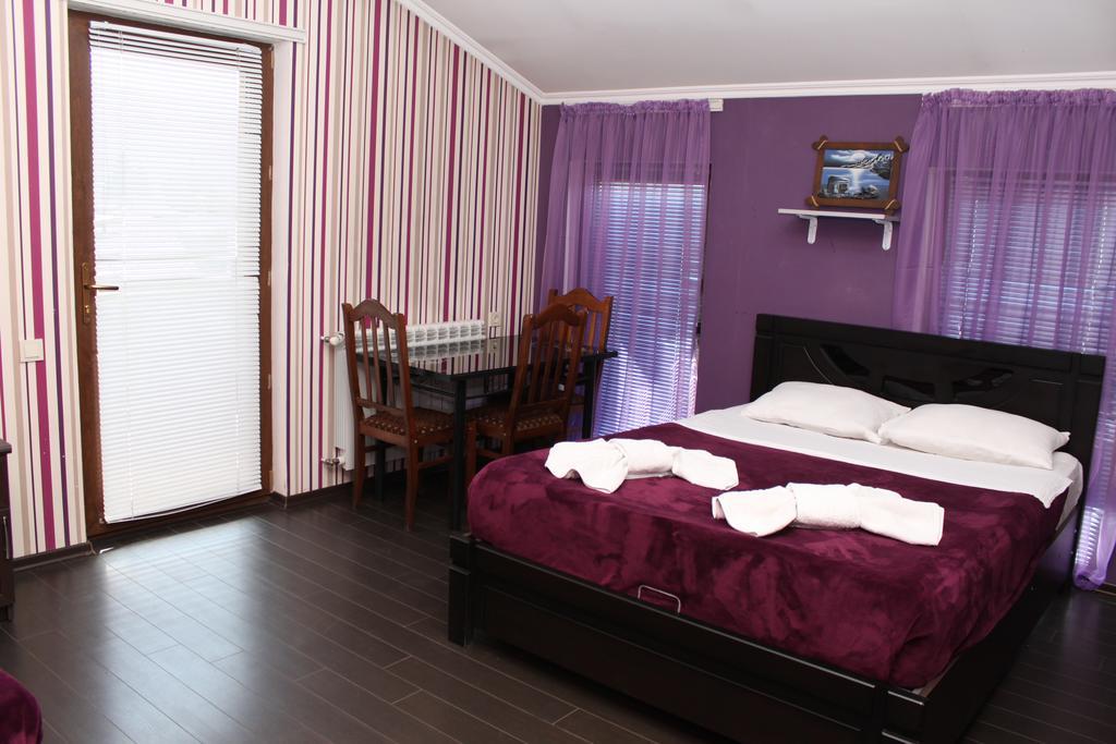 Hotel Majestic Tbilisi ห้อง รูปภาพ